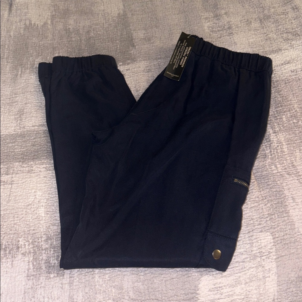 NWT Banana Republic TENCEL™ CARGO JOGGER in Navy - Picture 2 of 7